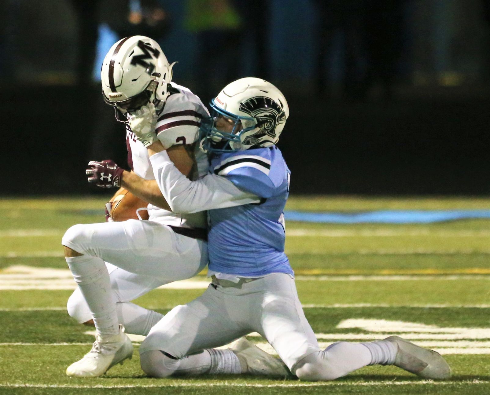 110521-qc-spt-moline fball42.jpg